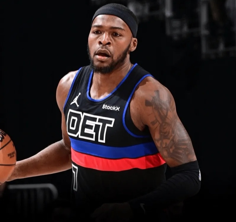 包含巴特勒狂砍刷新队史纪录分，76人迎来新赛季高光！的词条