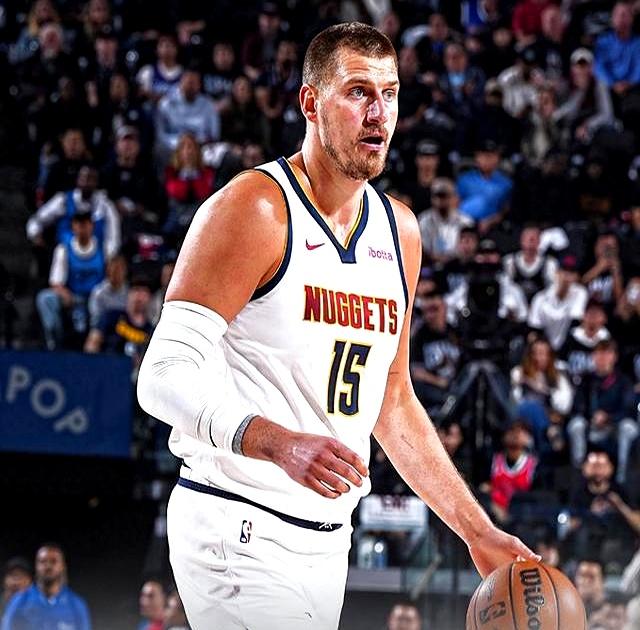 约基奇官方公布新规，狂砍50分引发争议，官方宣布新规球迷热议！