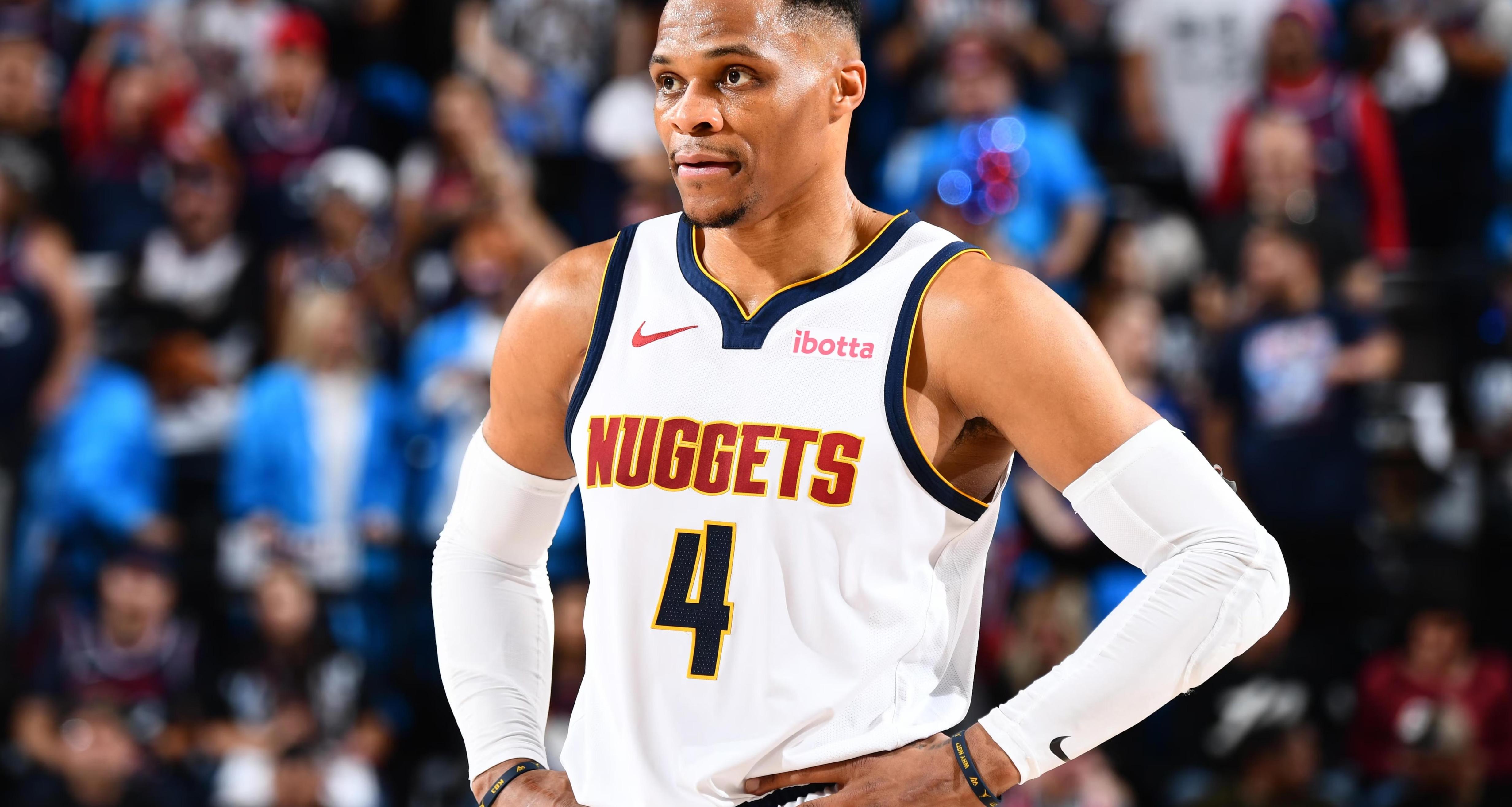 勇士惊艳全场，掀起高潮助攻爆棚，威少逆转取胜！