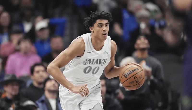 关于独行侠爆发新星，关键时刻神级表现刷新纪录，雄鹿球队迎来希望！的信息