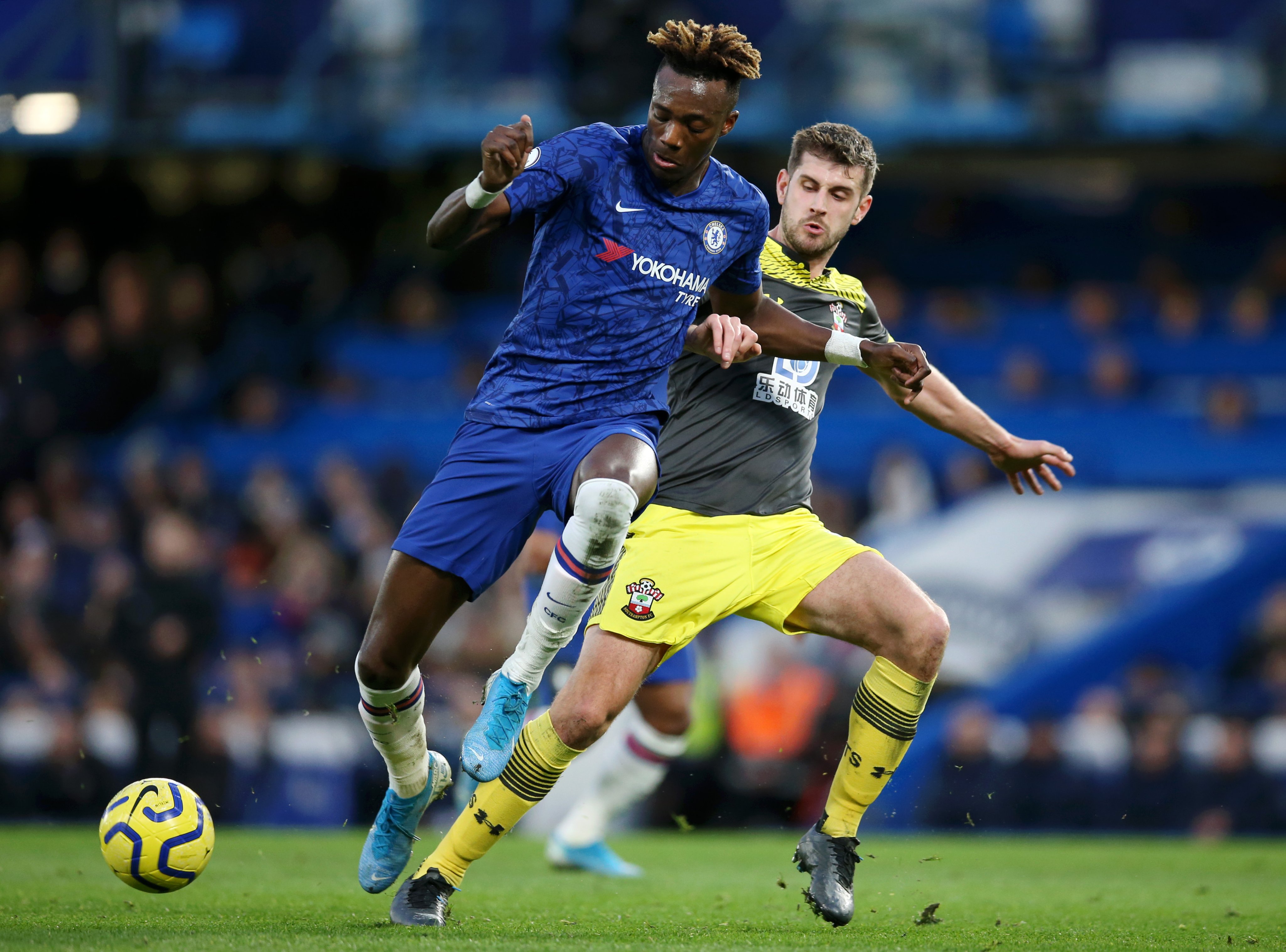 穆雷连续五场比赛得分超过大比分获胜，切尔西不断突破！